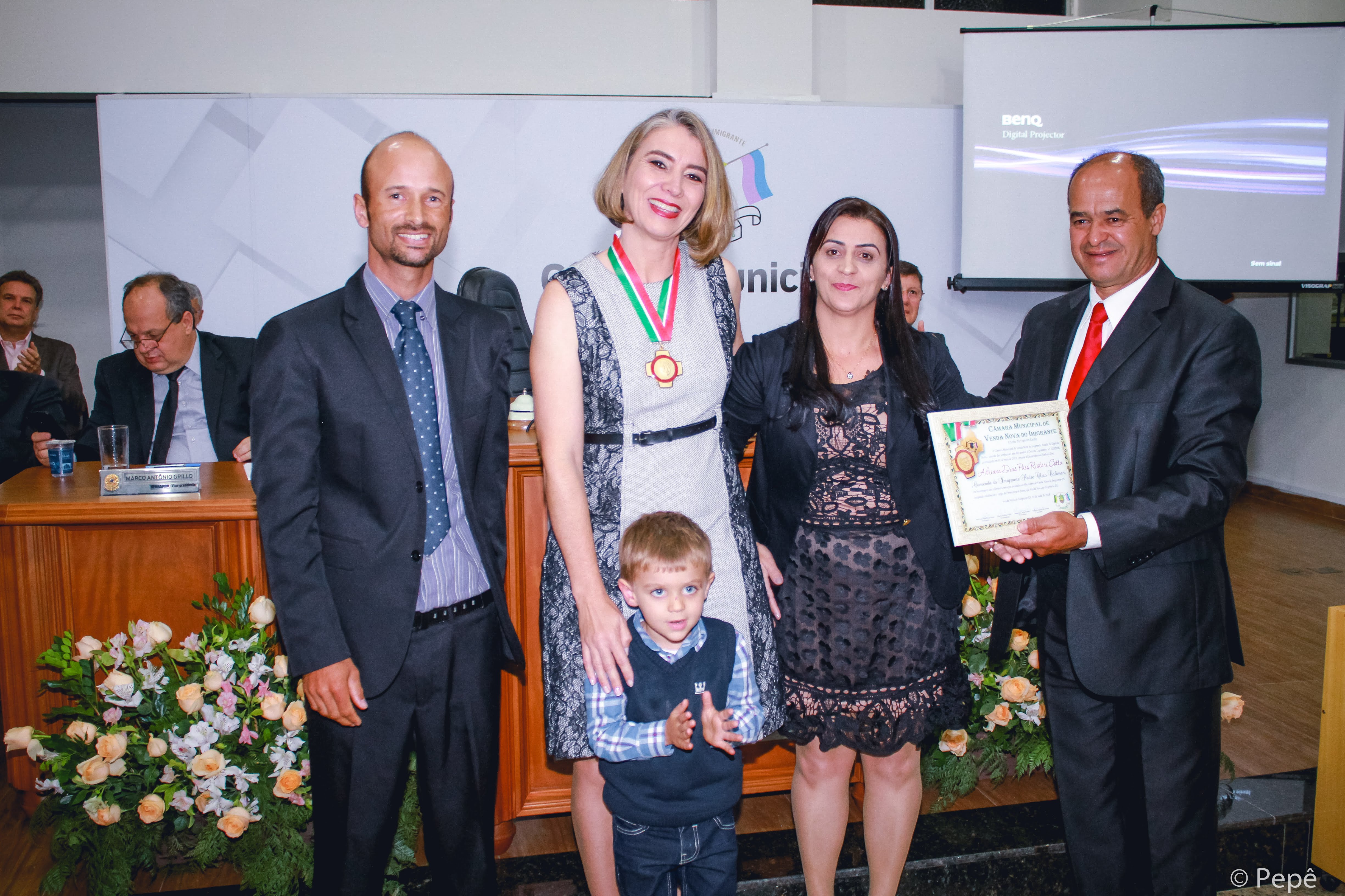 Dra. Adriana Dias Paes Ristori Cotta, Promotora de Justiça, recebe a “Comenda do Imigrante Padre Cleto Caliman”