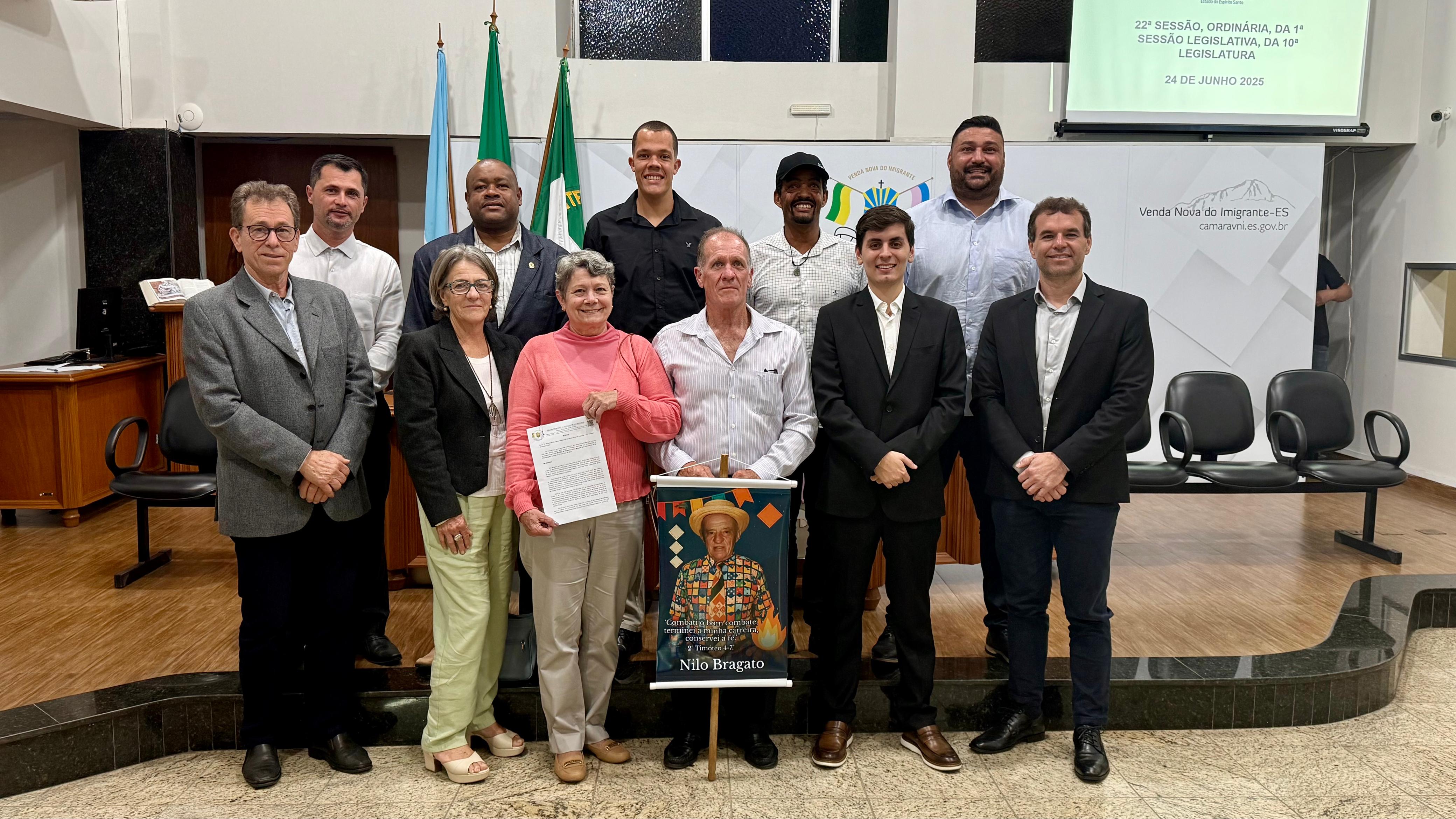 22ª Sessão: Câmara aprova projetos de inclusão social, acadêmica e cultural e presta homenagem ao Sr. Nilo Bragato