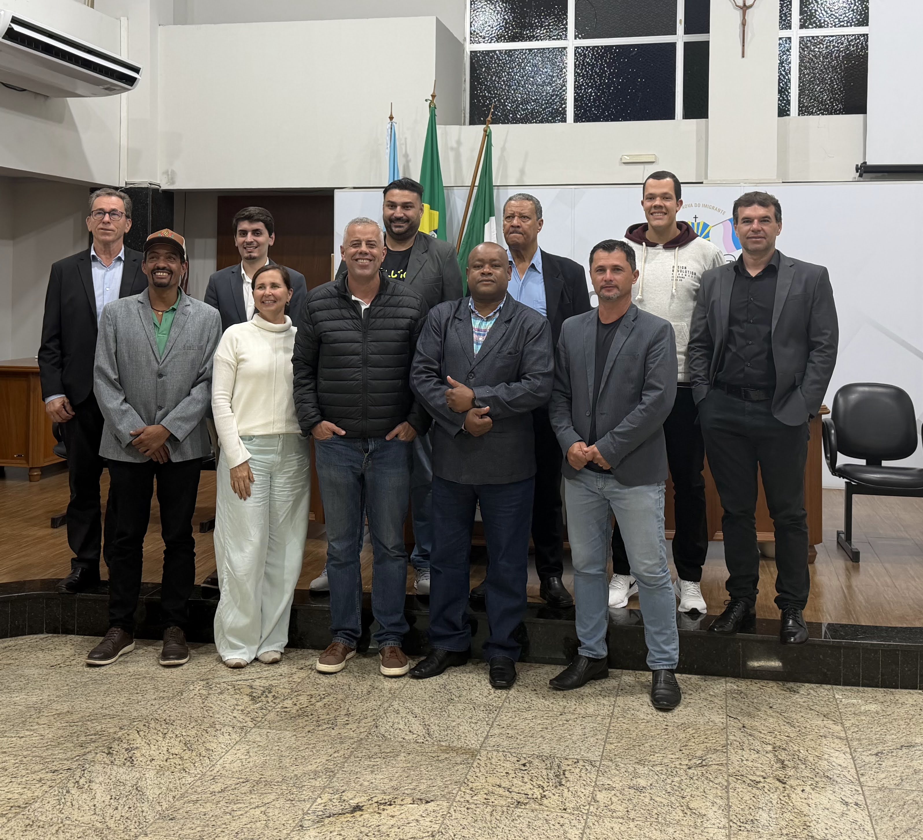 Imagem da notícia: Tribuna Livre: Deputado Federal Evair Vieira de Melo presta contas de investimentos destinados a Venda Nova do Imigrante